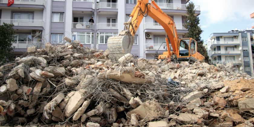 clave contar con una empresa local para la gestión de residuos de obra en Gandia